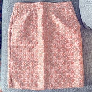 Banana Republic coral pink jacquard pencil skirt w/pockets, size 8